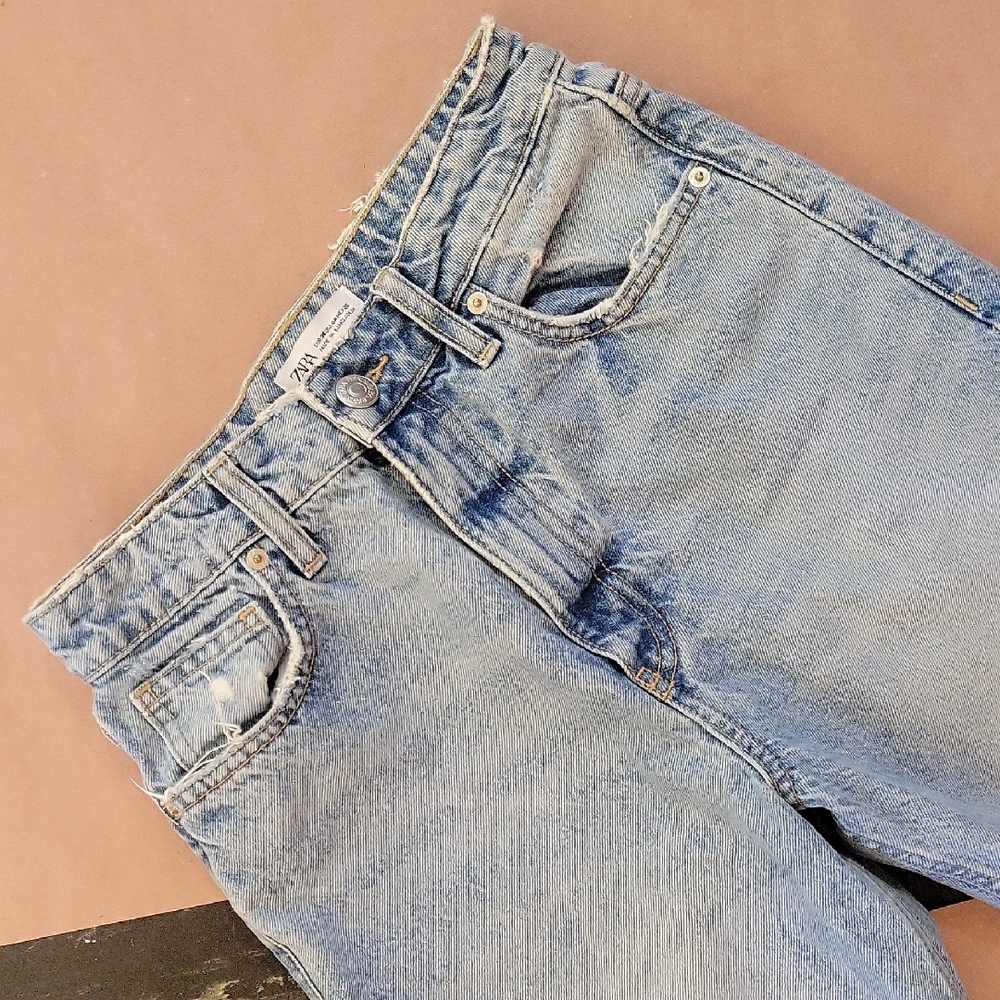 Zara Light Blue Ripped Straight-Leg Jeans - Picture 5 of 10
